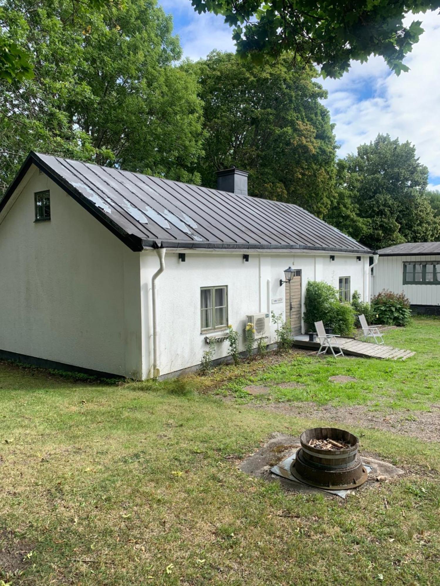 Bergby Herrgard Grisslehamn Exterior foto